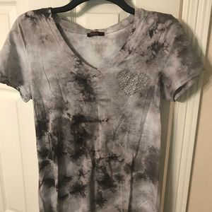 NWOT T Party designs grey bling t-shirt Lg